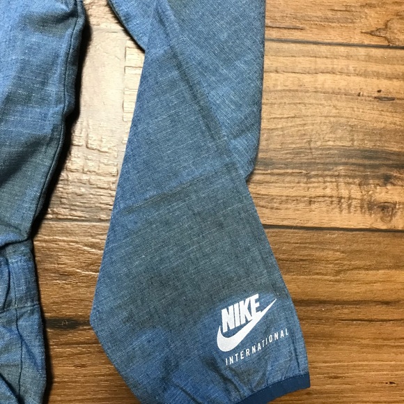 Nike Women’s International Jumpsuit Romper - Picture 5 of 5